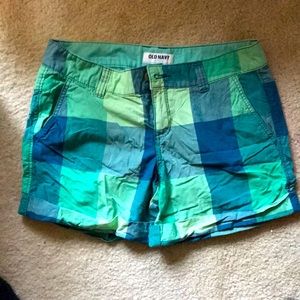 Old Navy green and blue plaid shorts